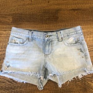 Lucky brand light wash frayed cutoff shorts